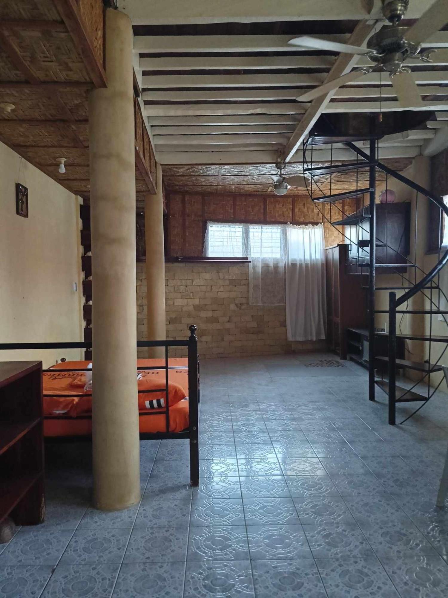 Pescador View - Beachfront & Nearby The Ocean Hostels & Restaurant Moalboal Room photo